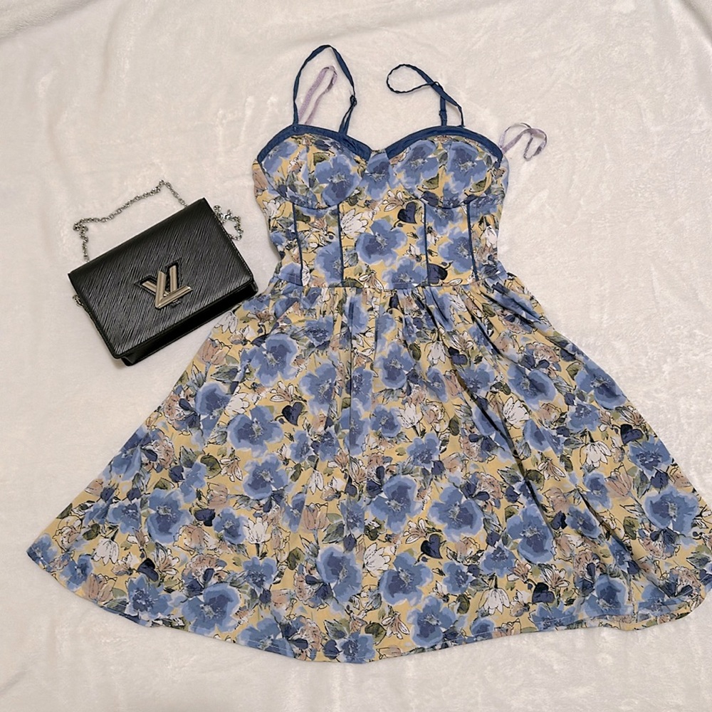 Mini floral dress